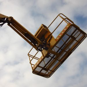 Corso di formazione teorico-pratico per lavoratori addetti alla conduzione di piattaforme di lavoro mobili elevabili (PLE) che operano su stabilizzatori